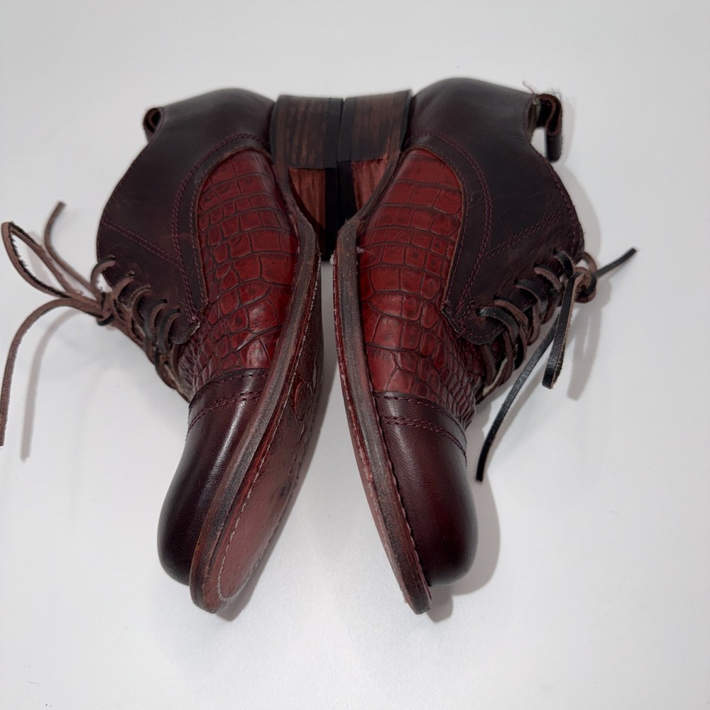 Freebird by Steven Mabel Distressed Leather Reptile Print Red Oxford Size 6 - Picture 6 of 8